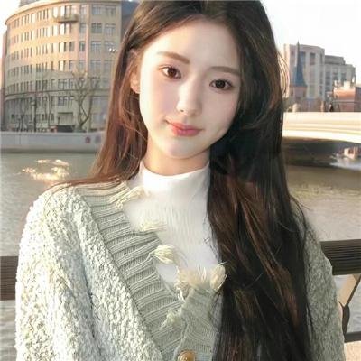 小精灵乔莉